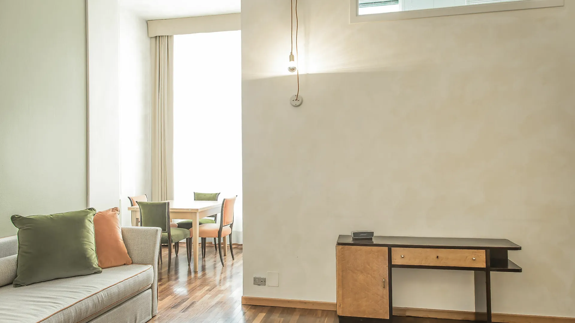 Brera Apartments In San Babila Milán Itálie