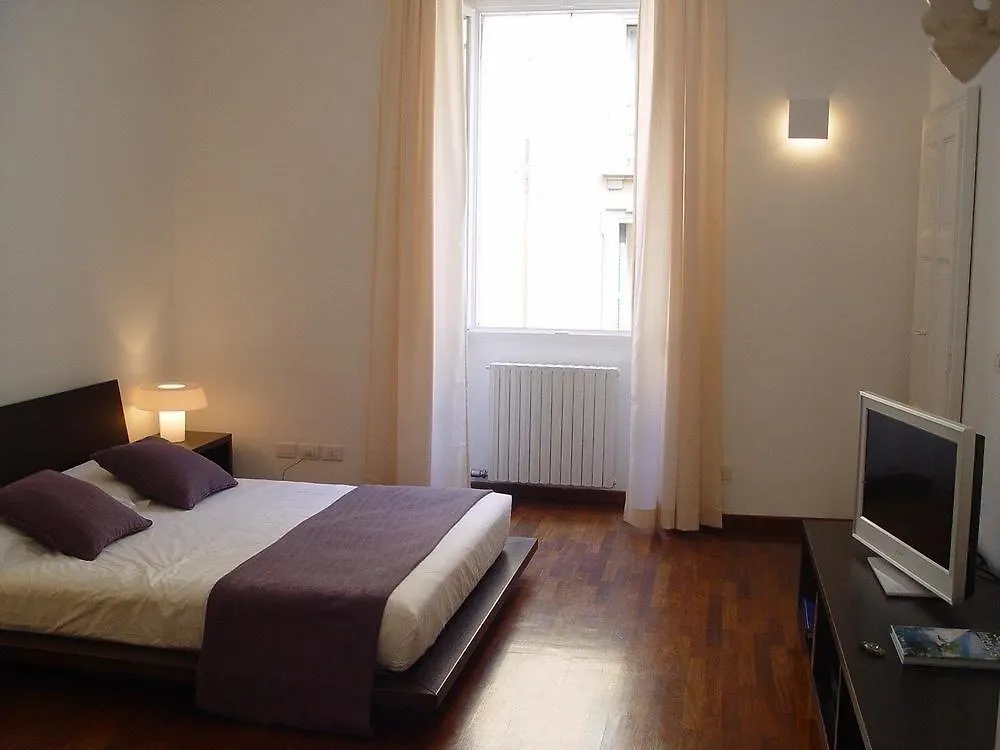 Brera Apartments In San Babila Milan Italie